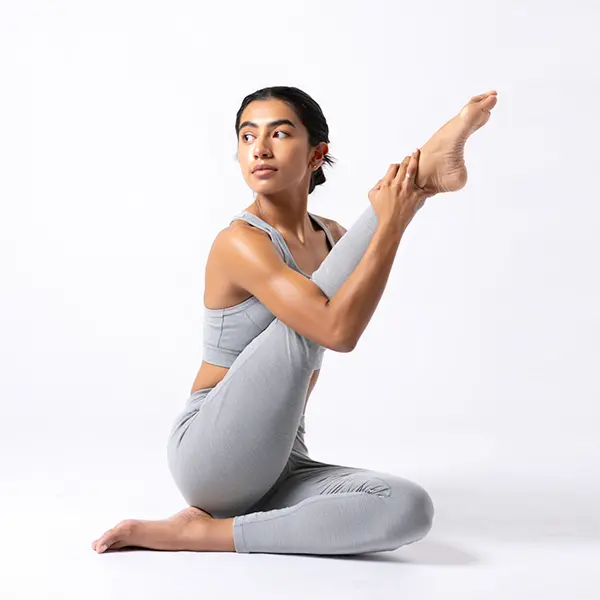 Curso de yoga intermedio online